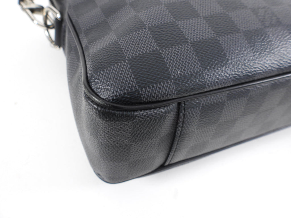 Louis Vuitton Damier Graphite Porte-Documents Business MM Bag