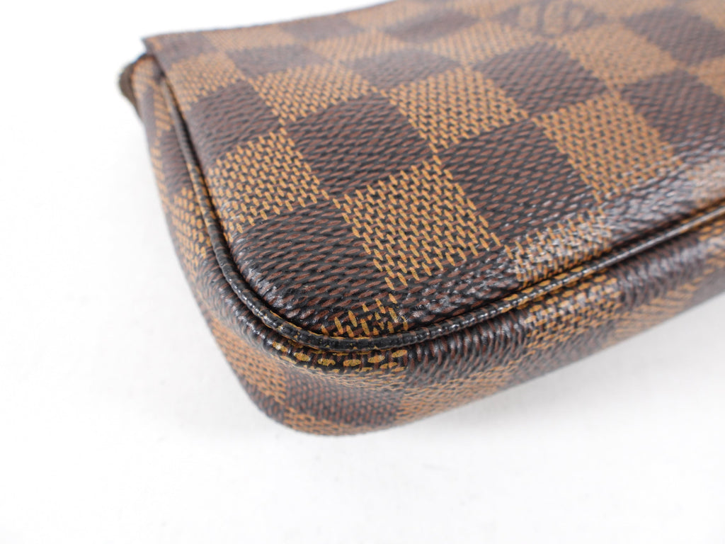 Louis Vuitton Damier Ebene Mini Pochette Accessoires Bag