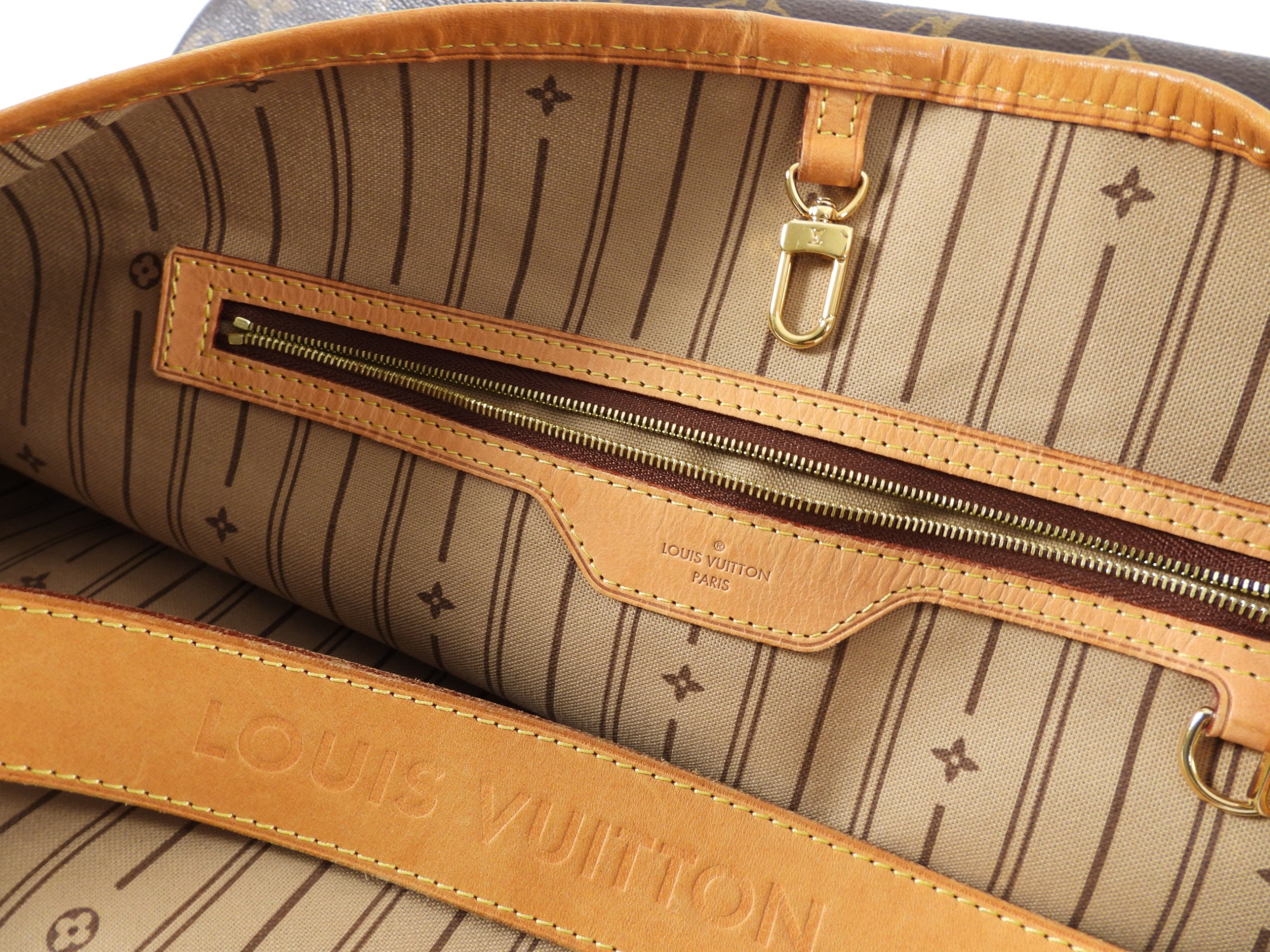 Louis Vuitton Monogram Canvas Delightful Bag