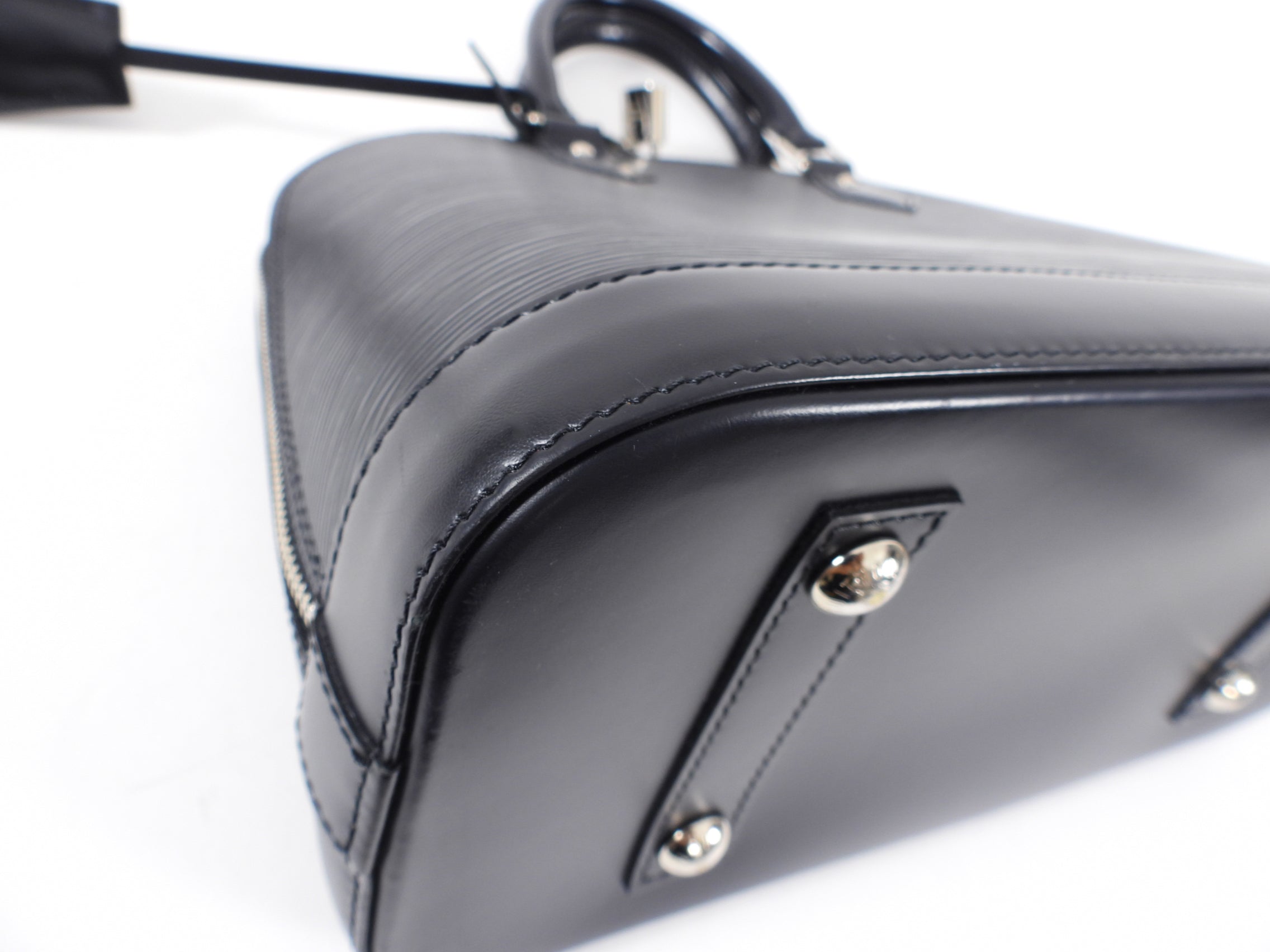 Louis Vuitton Epi Alma PM in Black and SHW
