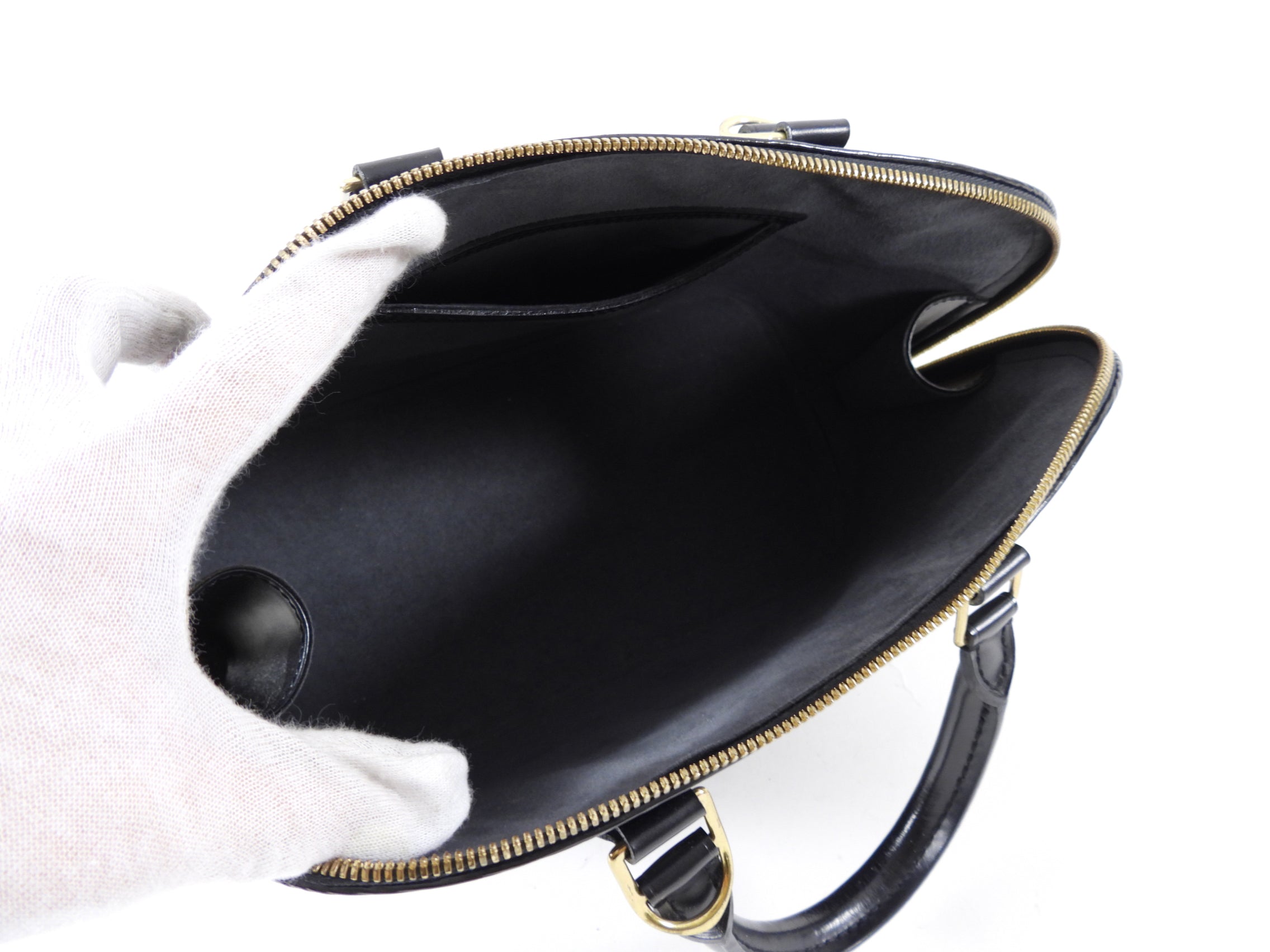 Louis Vuitton Vintage 2002 Black Epi Leather Alma PM Bag