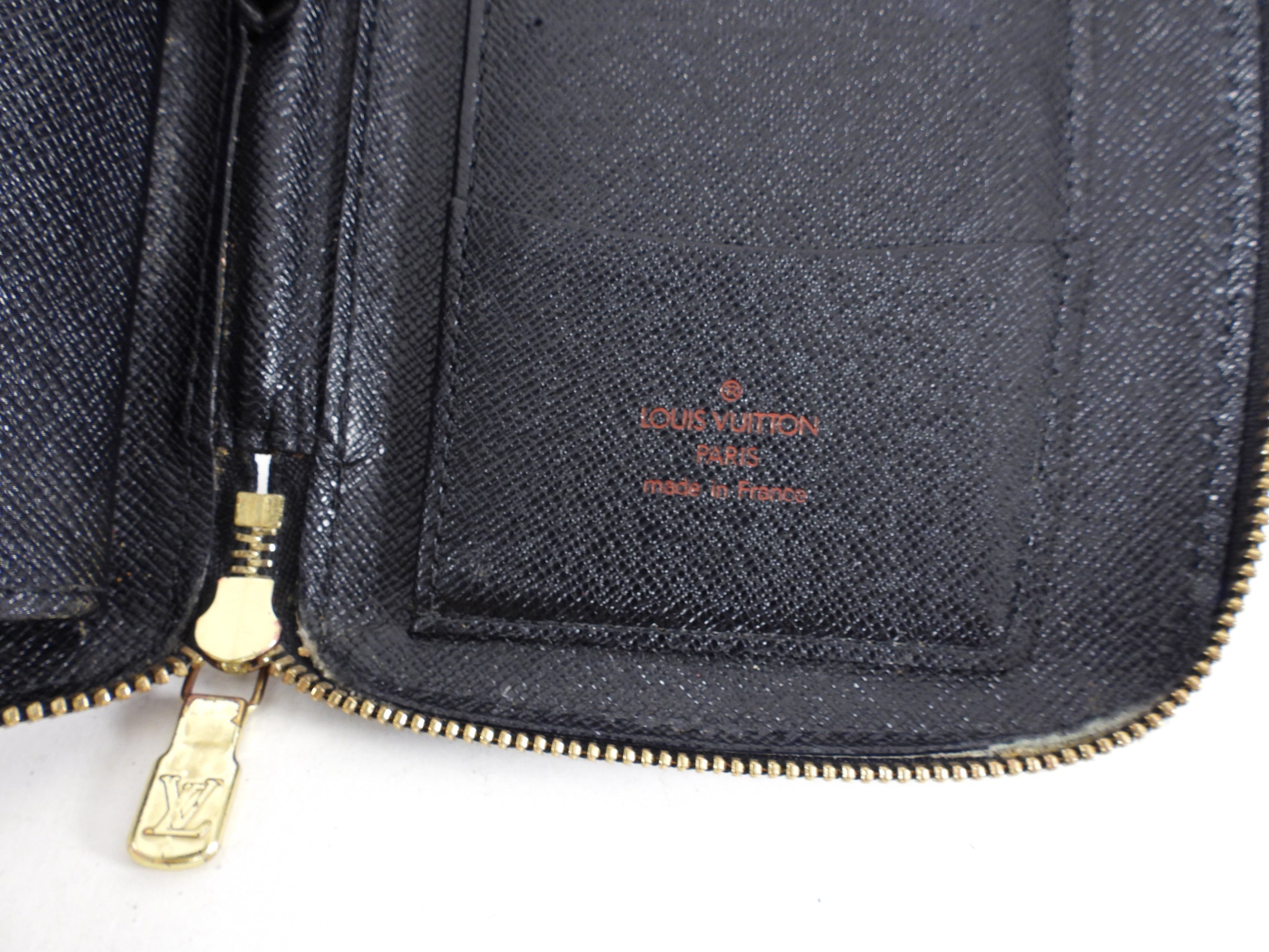 Louis Vuitton Black Epi Geode Zip Organizer Wallet