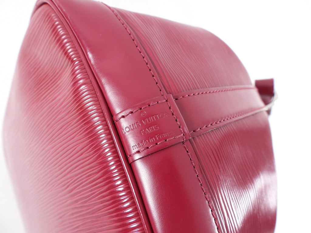 Louis Vuitton Fuchsia Epi Leather Petit Noe MM Bag