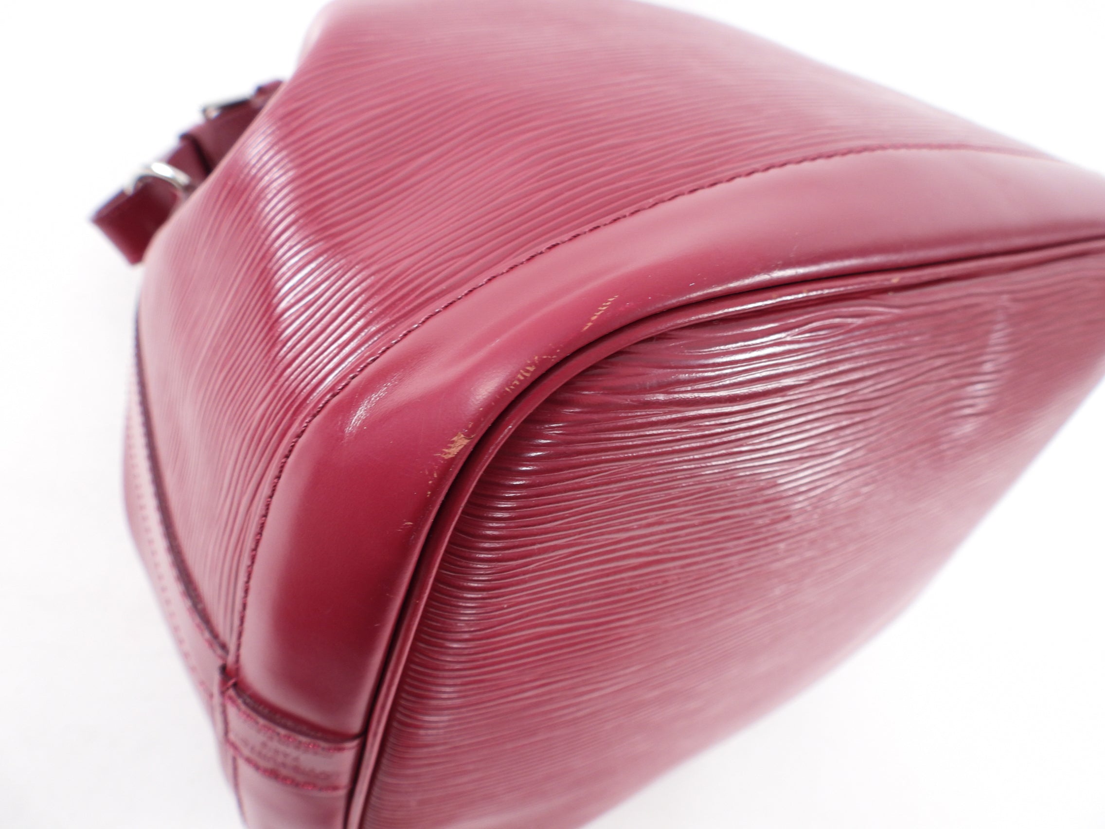 Louis Vuitton Fuchsia Epi Leather Petit Noe MM Bag