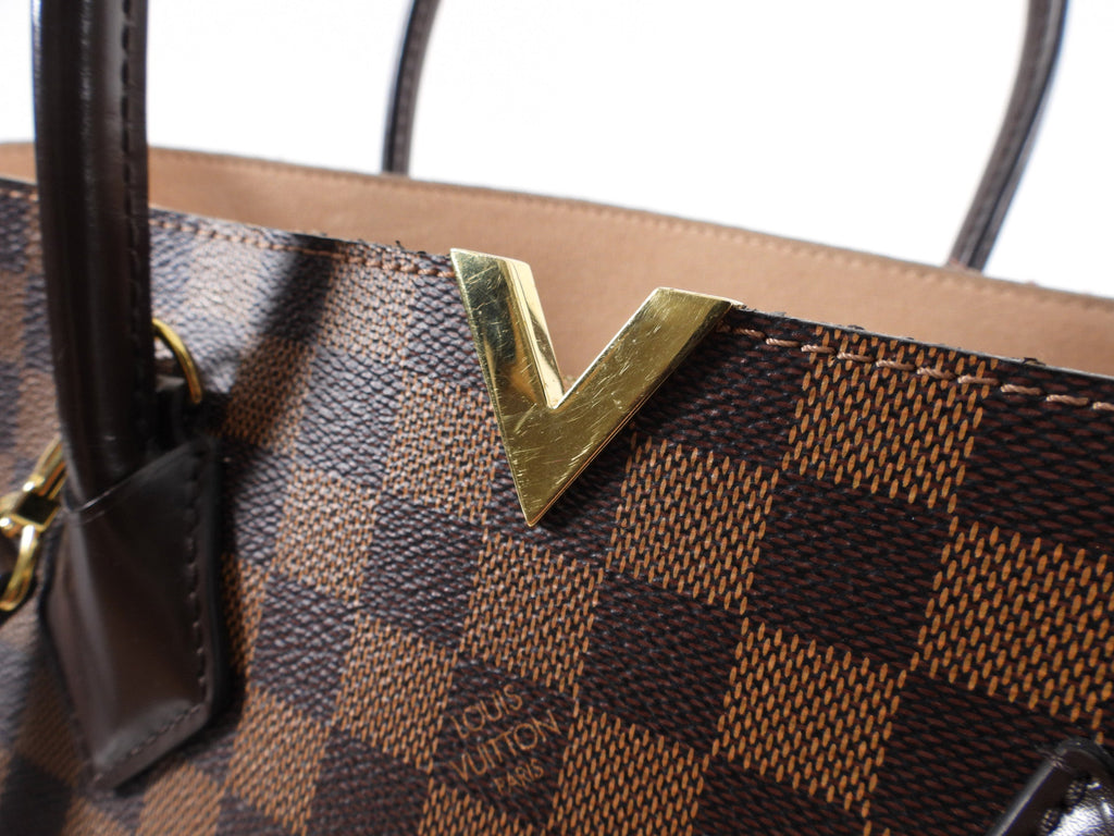 Louis Vuitton Damier Ebene Kensington Bag