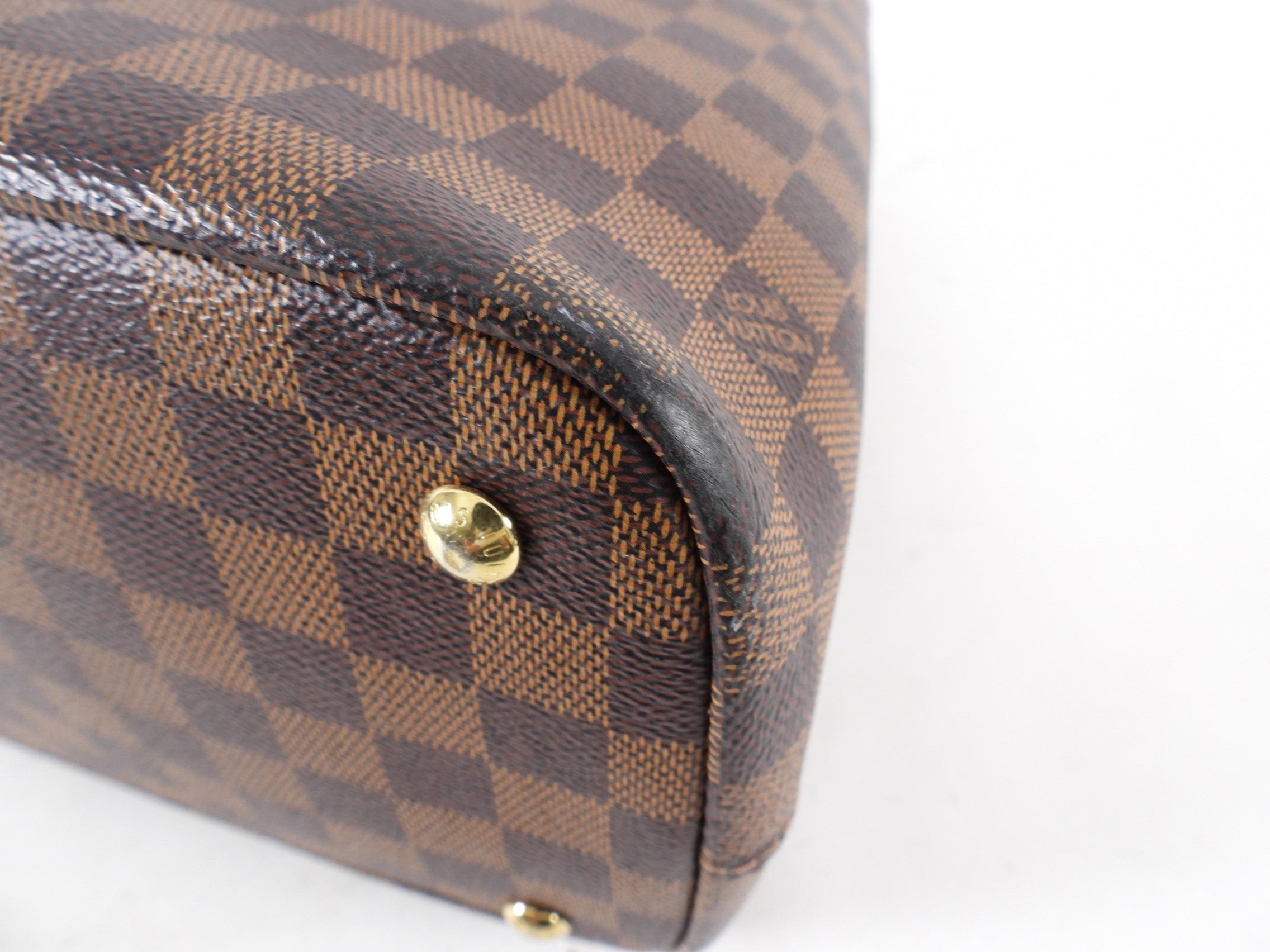 Louis Vuitton Damier Ebene Kensington Bag