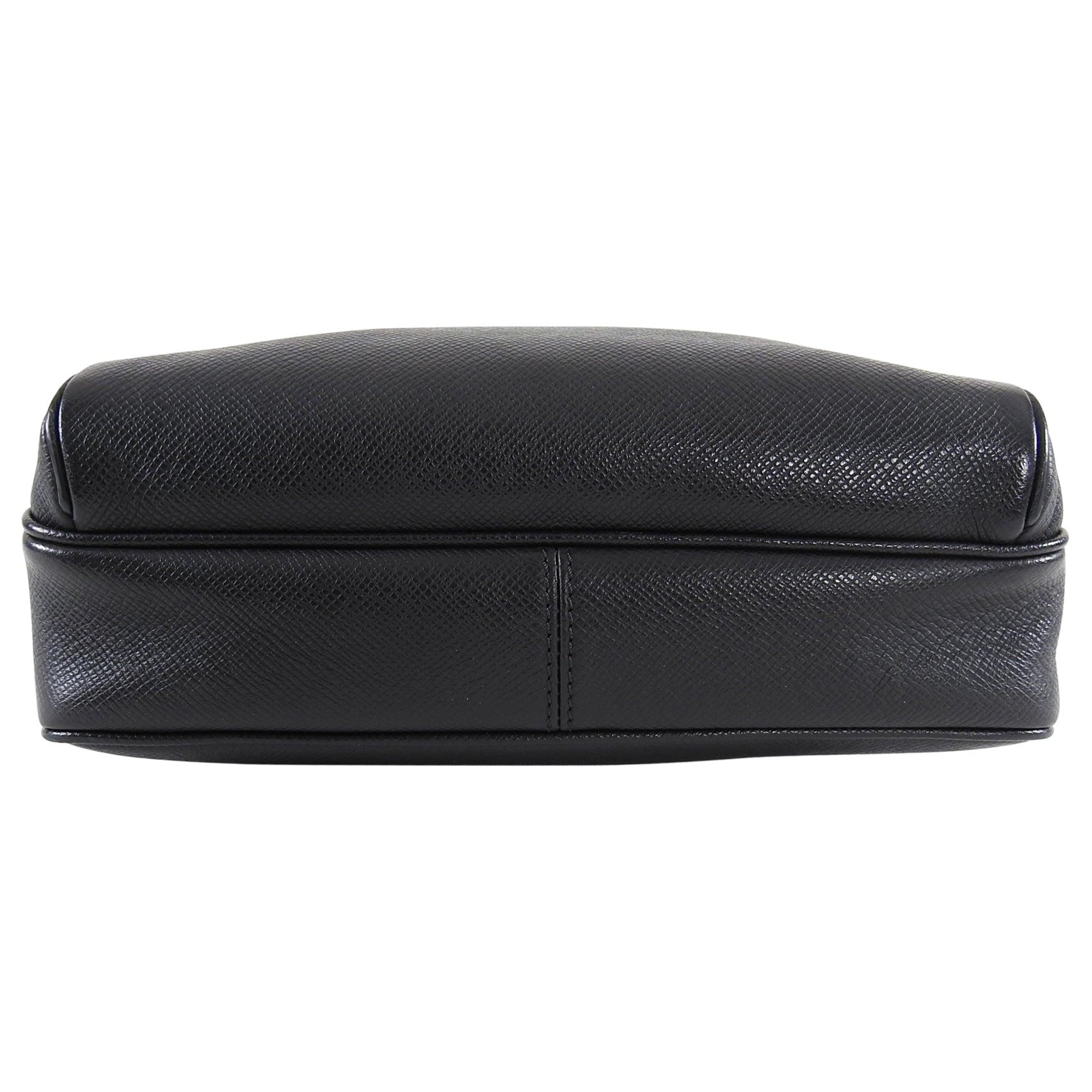 Louis Vuitton Spring 2018 Kim Jones Black Leather Messenger Bag