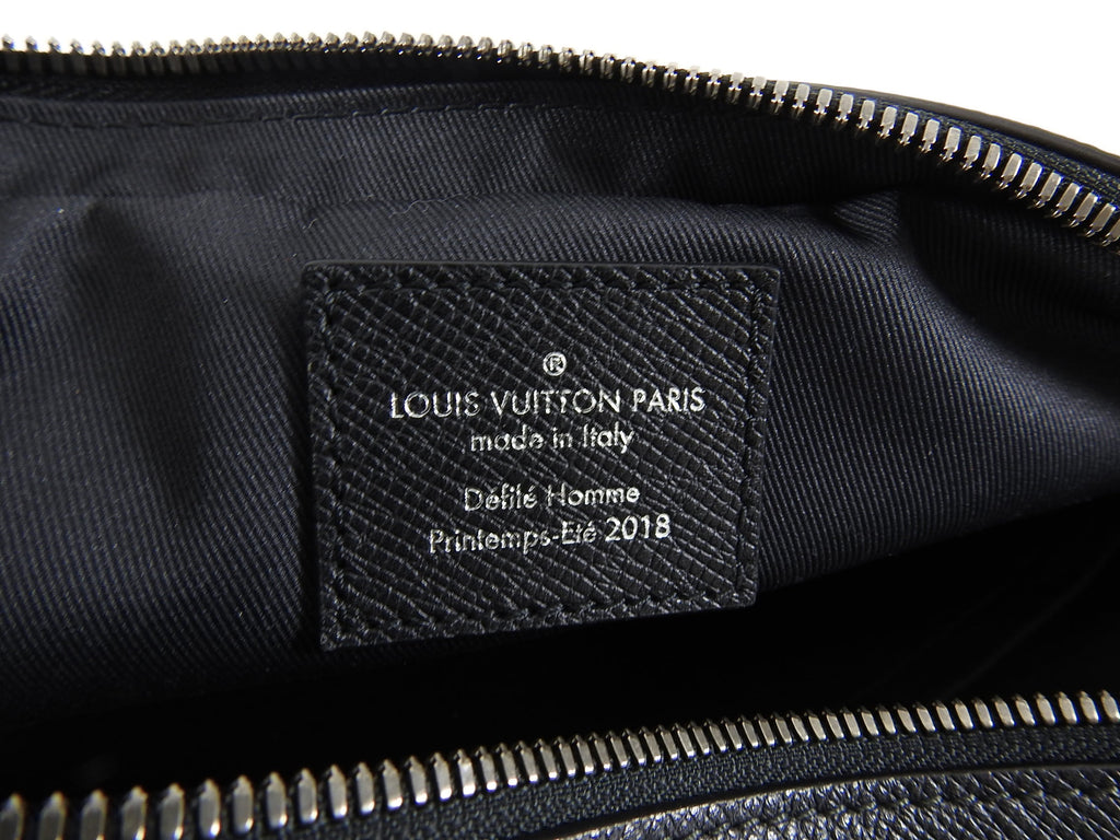 Louis Vuitton Spring 2018 Kim Jones Black Leather Messenger Bag