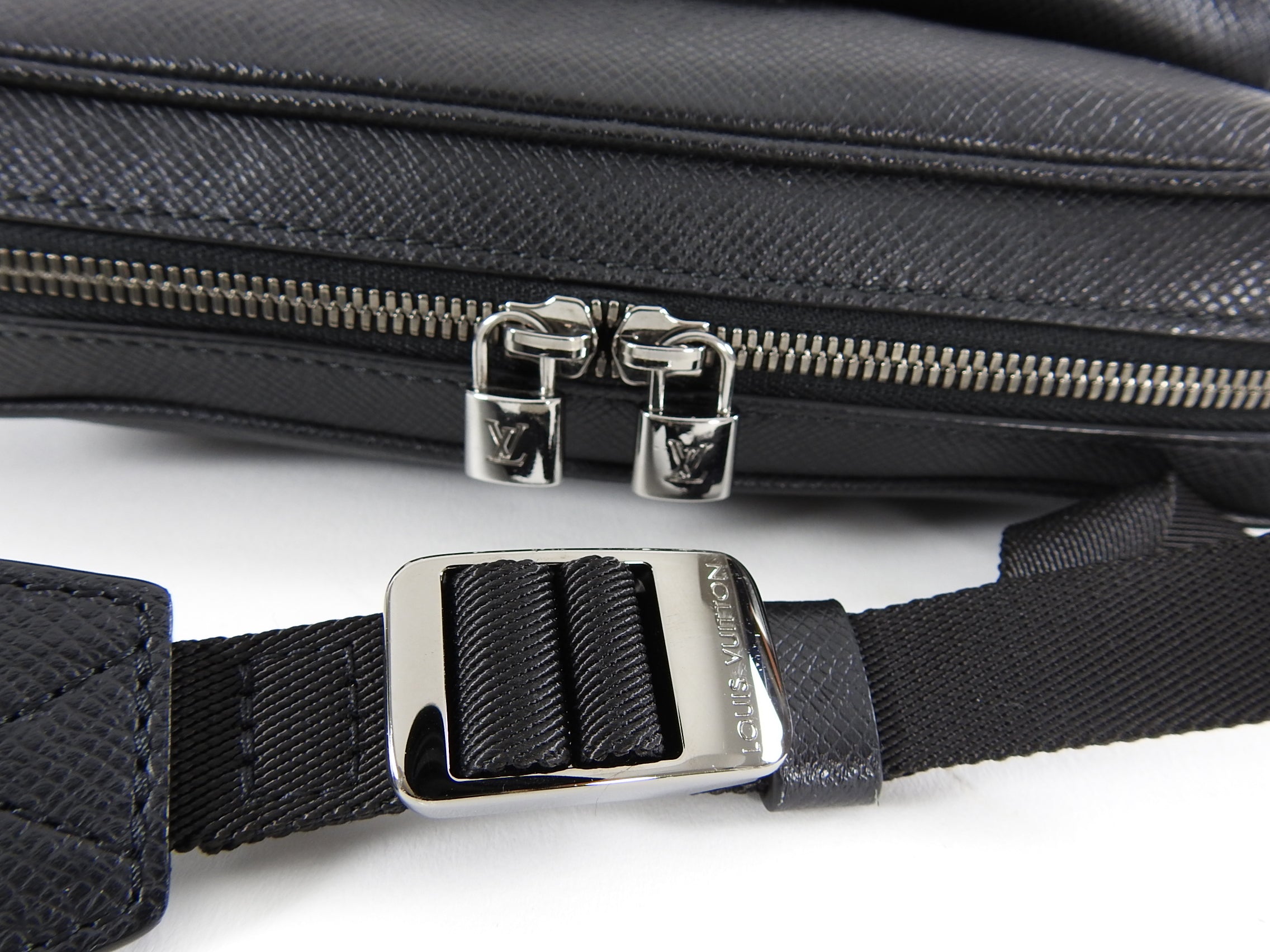 Louis Vuitton Spring 2018 Kim Jones Black Leather Messenger Bag