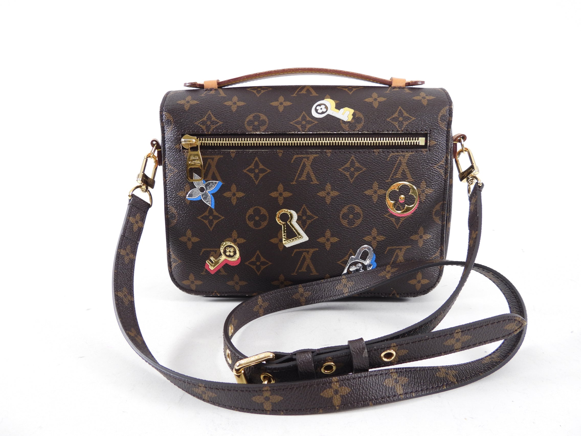 Louis Vuitton Limited Edition Pochette Metis Love Lock