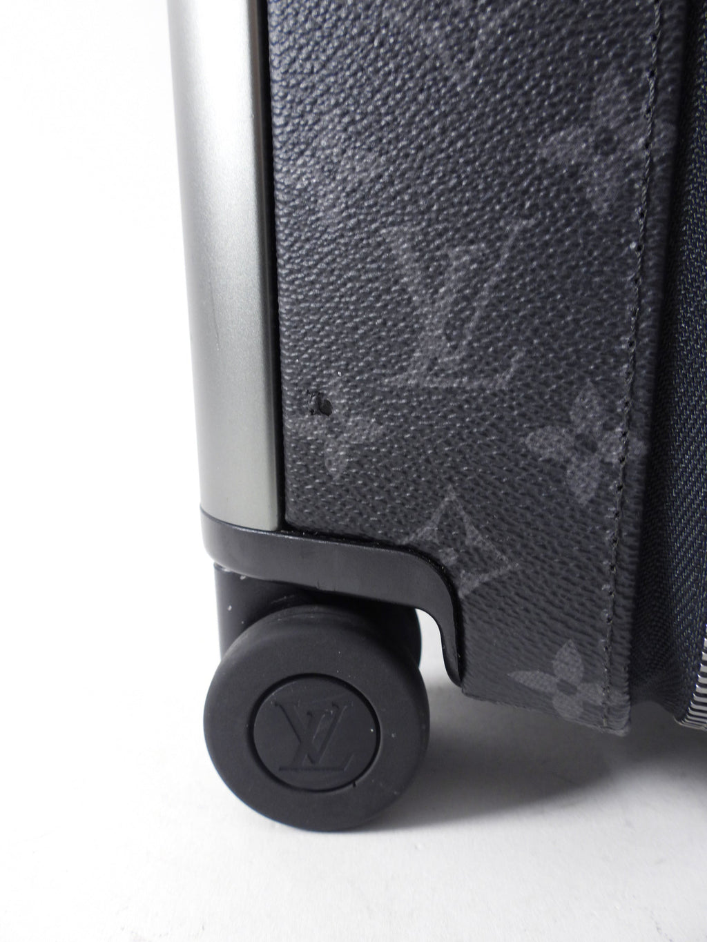 Louis Vuitton Monogram Eclipse Horizon 55 Rolling Luggage