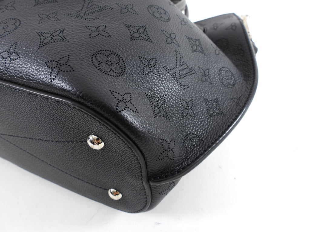 Louis Vuitton Black Mahina Leather Girolata Bag