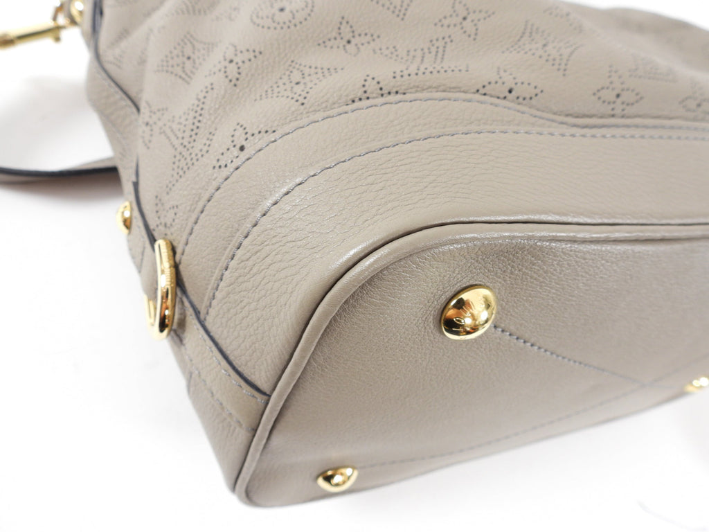 Louis Vuitton Taupe Poudre Mahina Monogram Stellar PM Bag