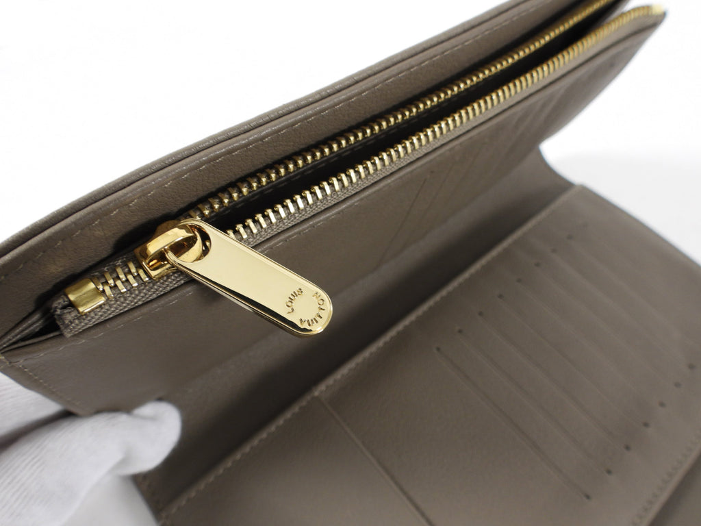 Louis Vuitton Mahina Leather Amelia Push Clasp Wallet