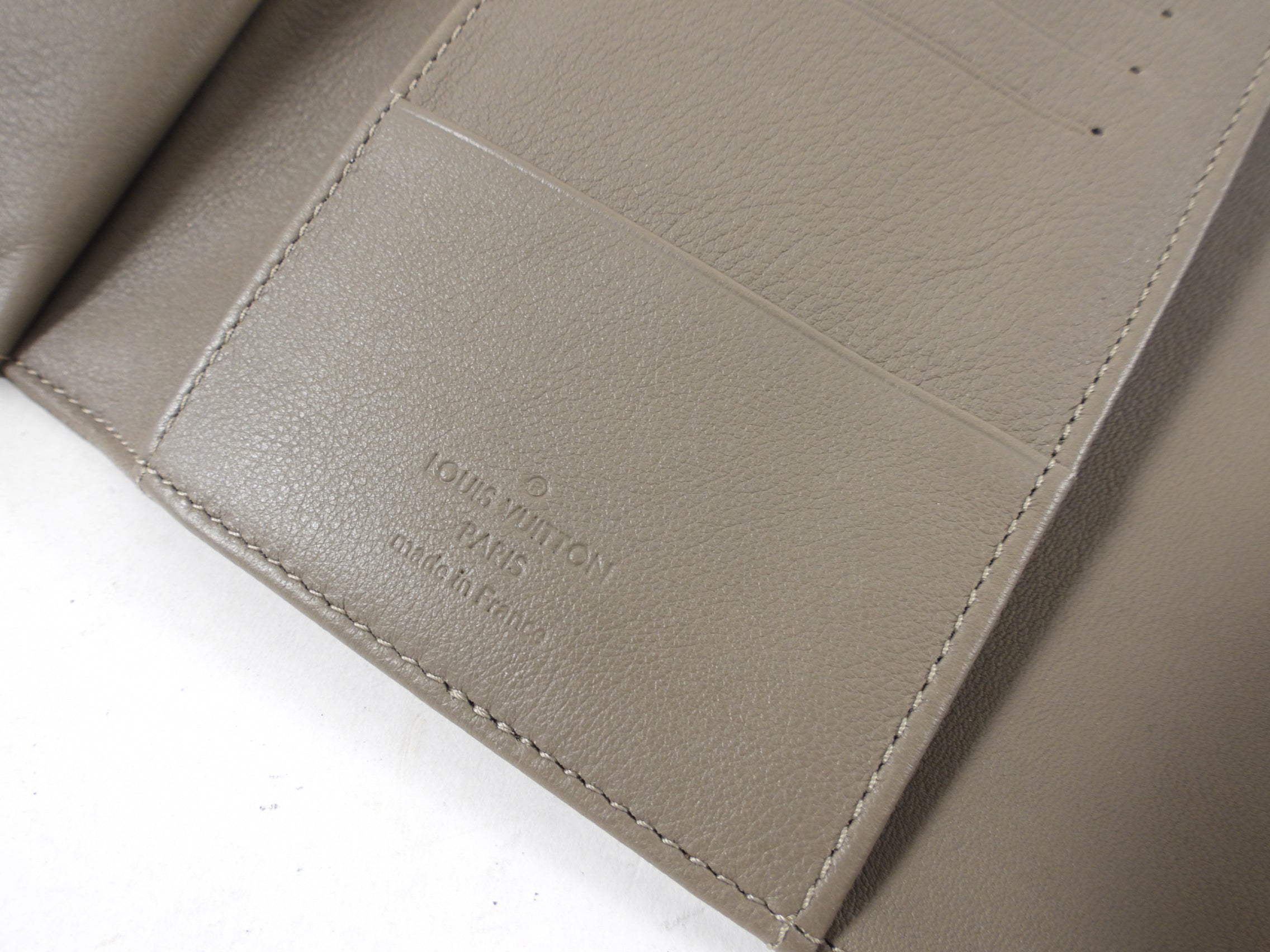 Louis Vuitton Mahina Leather Amelia Push Clasp Wallet
