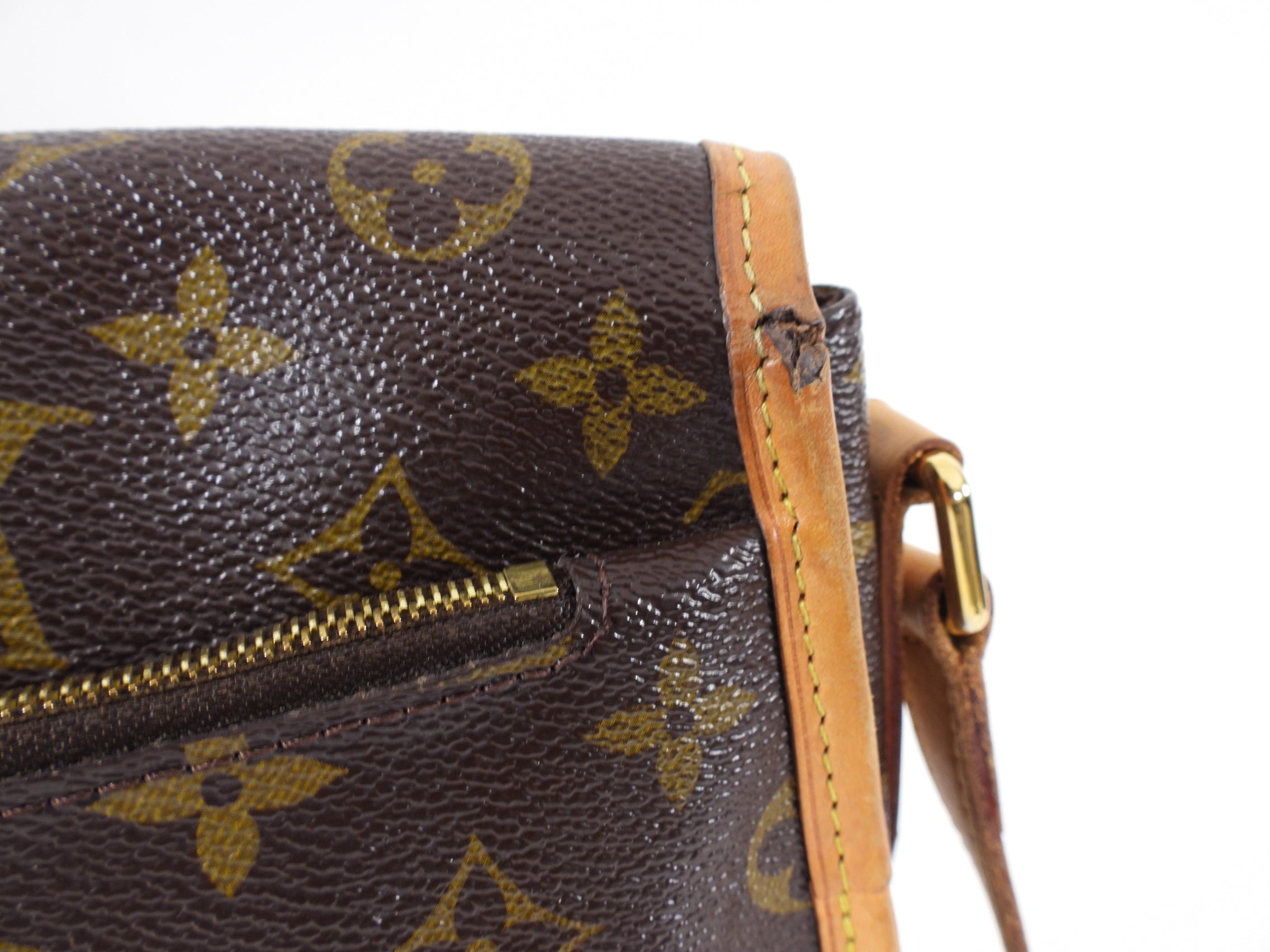 Louis Vuitton Monogram Canvas Menilmontant Crossbody Bag