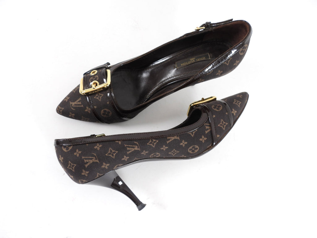 Louis Vuitton Vintage 2006 Brown Monogram Gold Buckle Pumps - 36.5