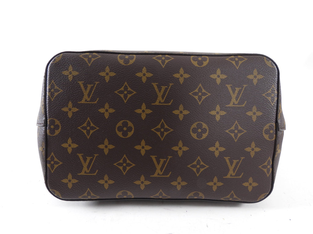 Louis Vuitton Monogram Canvas Black Leather Neo Noe MM Bag