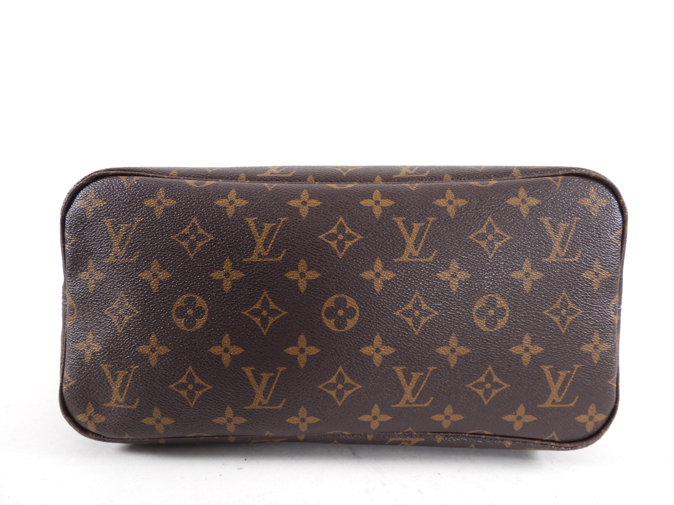Louis Vuitton Monogram Neverfull MM Tote Bag