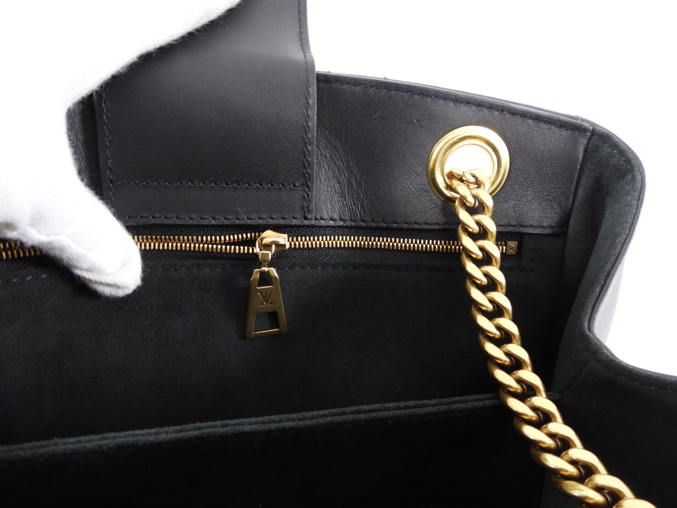 Louis Vuitton Black Quilted New Wave Chain Tote Bag
