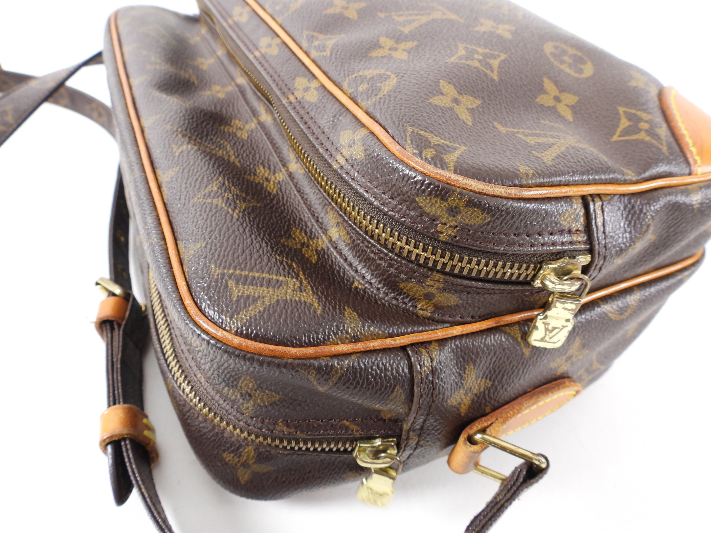 Louis Vuitton Monogram Nile Messenger Bag