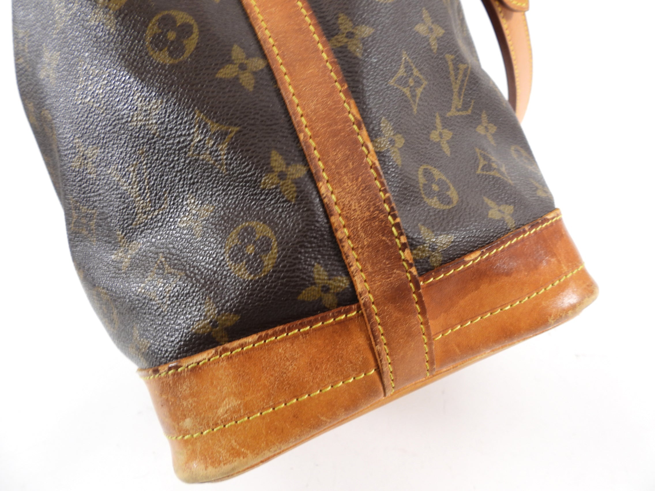 Louis Vuitton Vintage 1986 Monogram Noe GM Bucket Bag