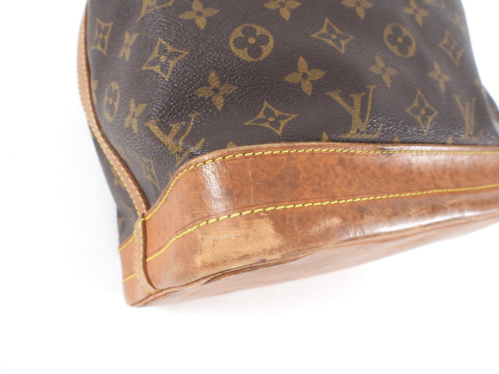Louis Vuitton Vintage 1996 Monogram Canvas Noe GM Bag