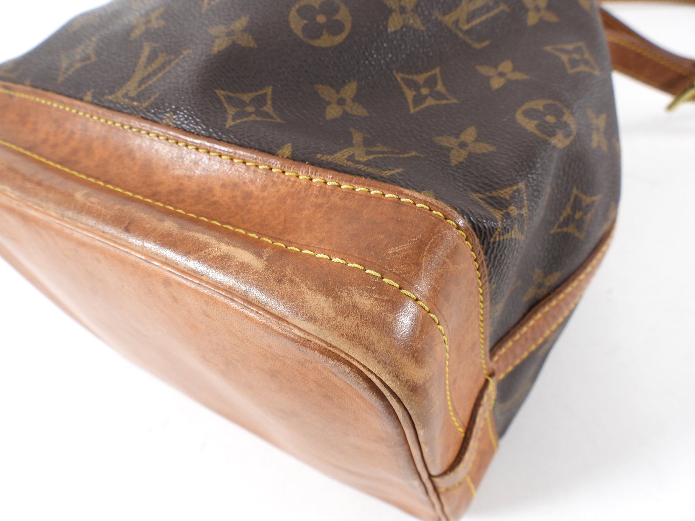 Louis Vuitton Vintage 1996 Monogram Canvas Noe GM Bag