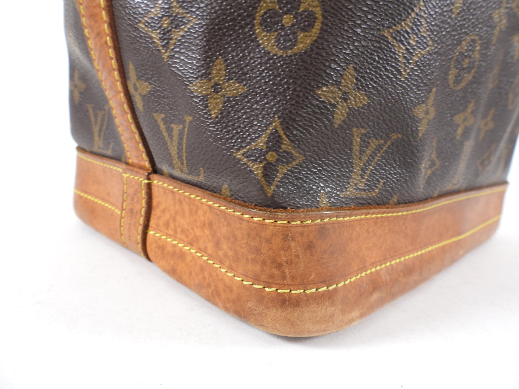 Louis Vuitton Vintage 1996 Monogram Canvas Noe GM Bag