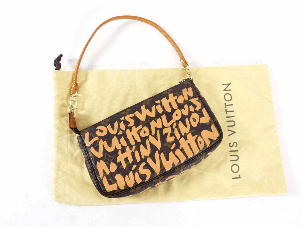 Louis Vuitton Stephen Sprouse Graffiti Pochette Accessoires Bag