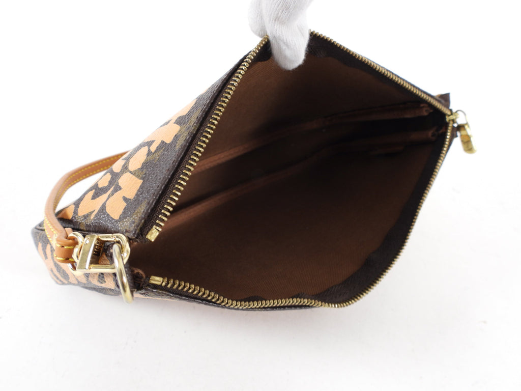 Louis Vuitton Stephen Sprouse Graffiti Pochette Accessoires Bag