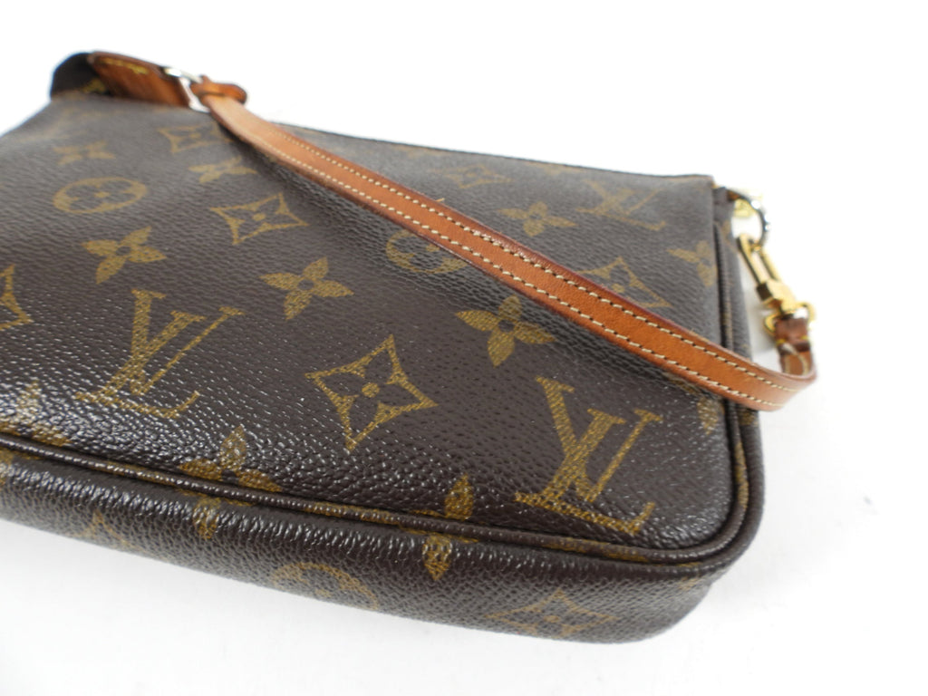 Louis Vuitton Vintage 1999 Monogram Pochette Accessoires Bag