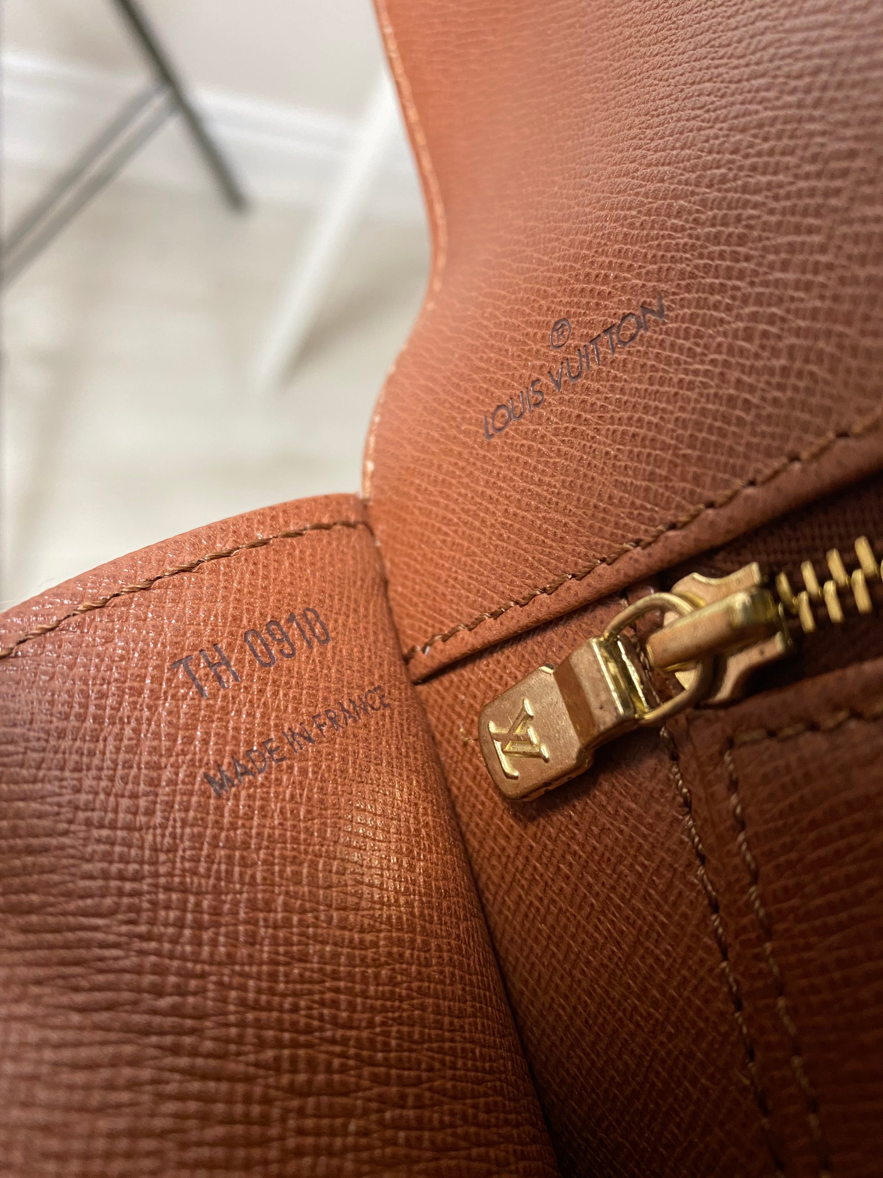 Louis Vuitton Vintage 1990 Pochette Dame GM Monogram Clutch Bag