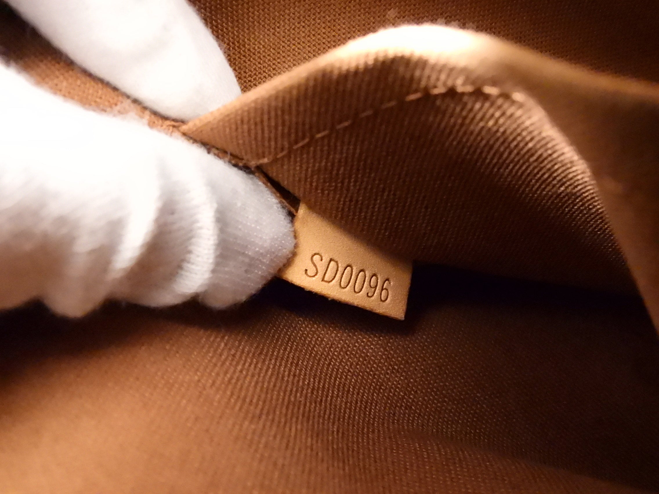 Louis Vuitton Monogram Canvas Popincourt Haut Shoulder Bag