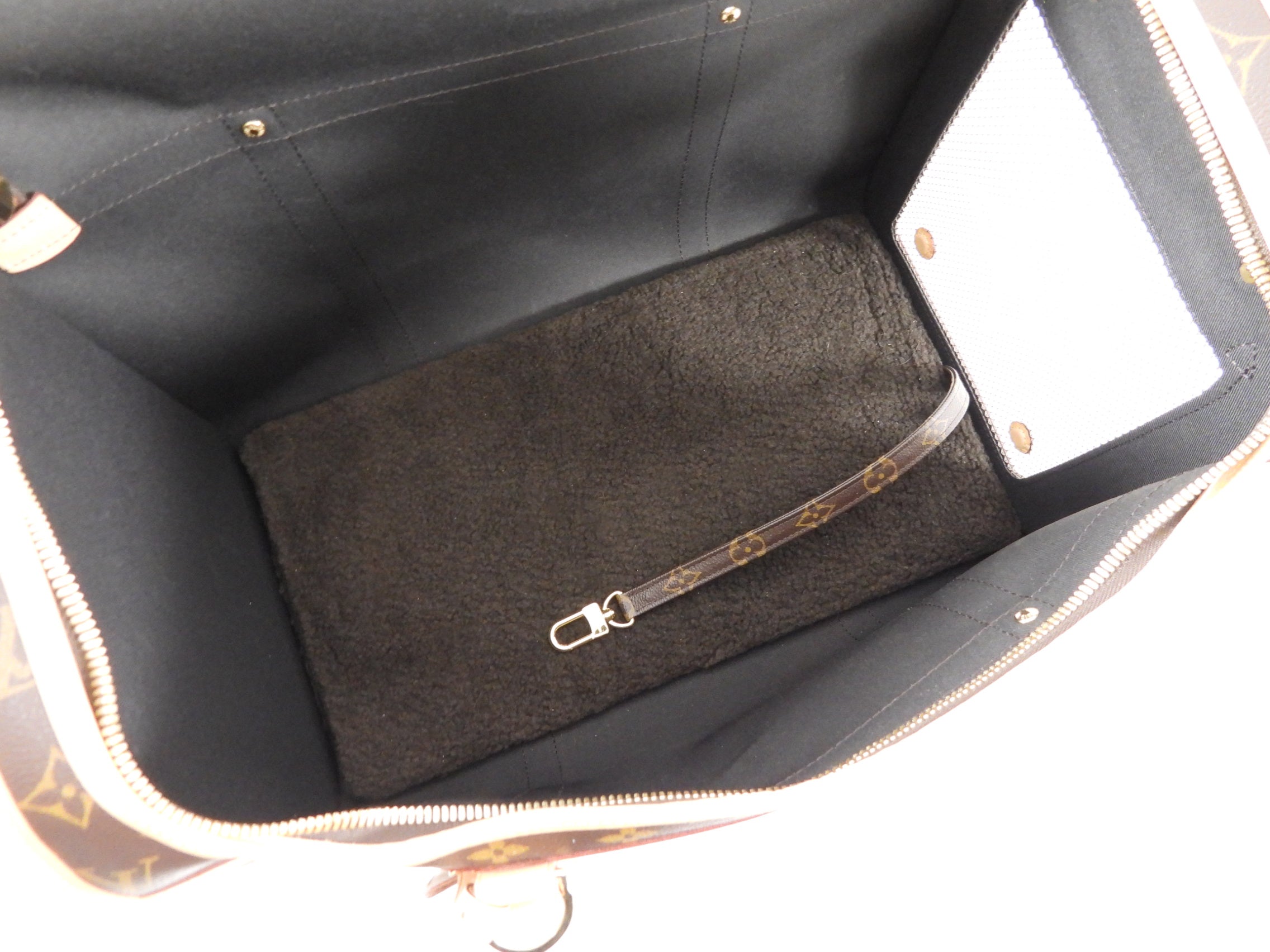 Louis Vuitton Monogram Sac Chien NM Pet Carrier Travel Bag 45