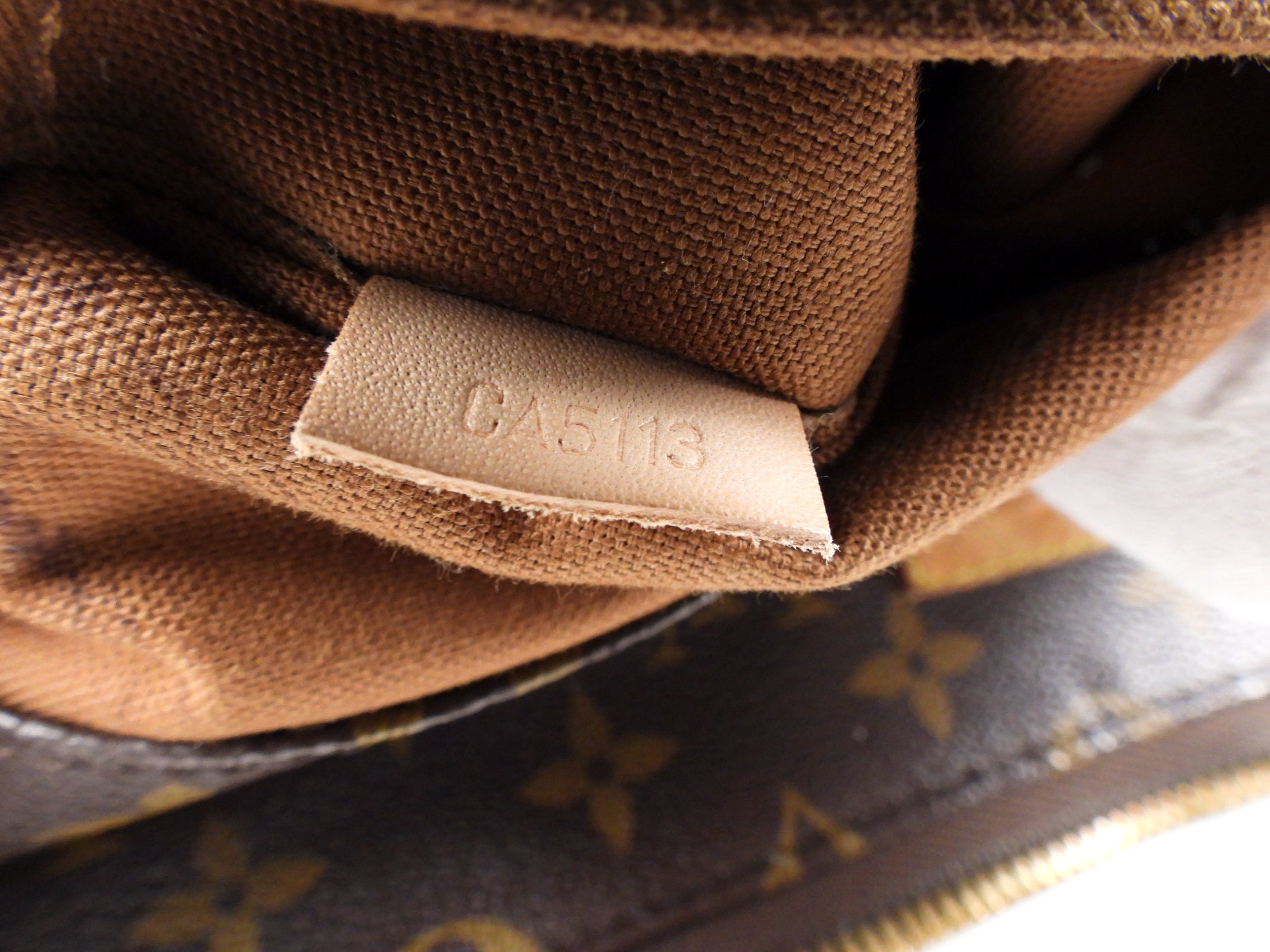 Louis Vuitton Monogram Canvas Sully Shoulder Bag