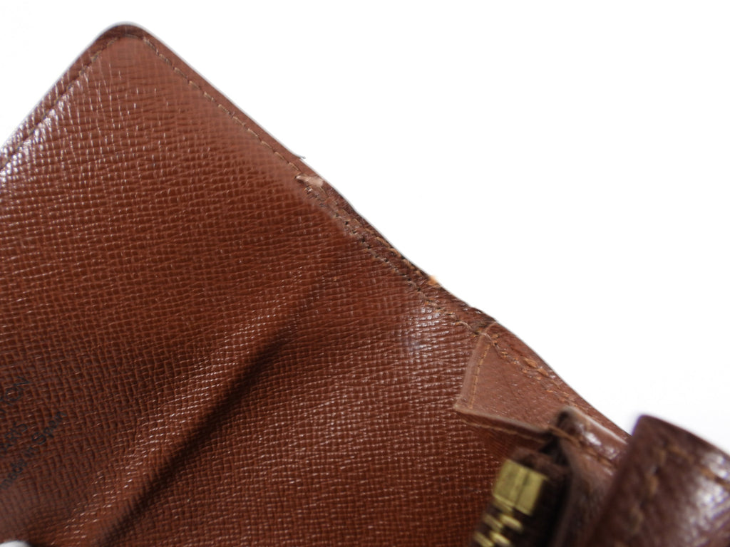 Louis Vuitton Monogram Canvas Small Snap Wallet