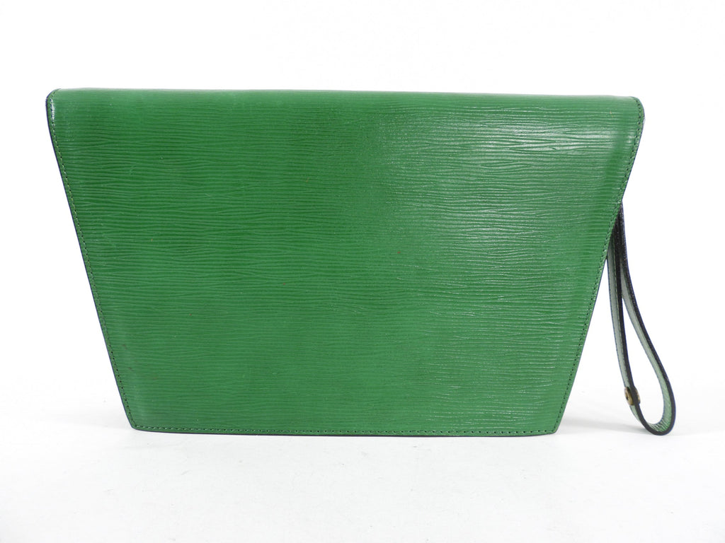 Louis Vuitton Vintage 1999 GM Green Epi Trapeze Twist Clutch Bag