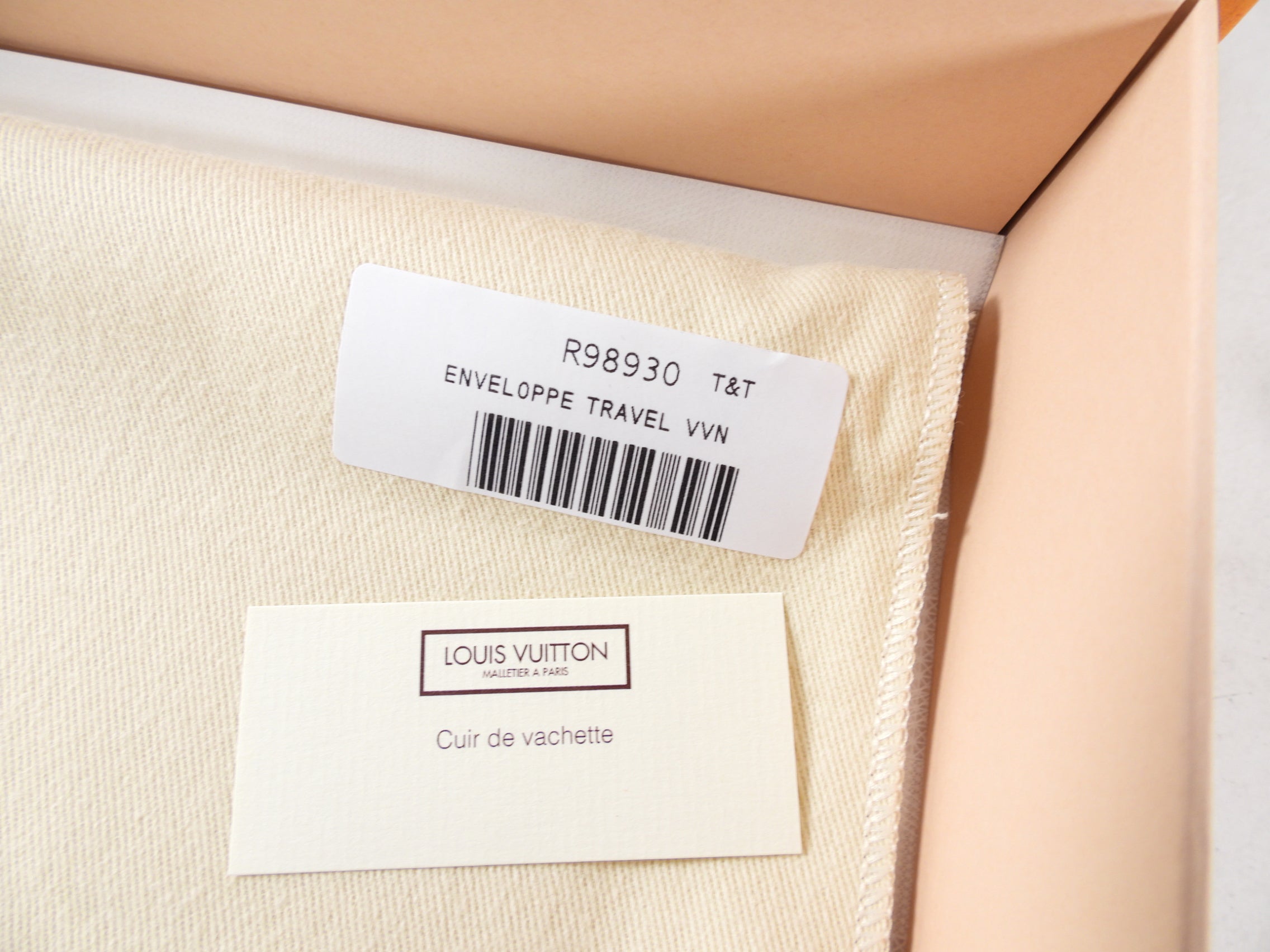 Louis Vuitton Vachetta Leather Envelope Travel Clutch Bag