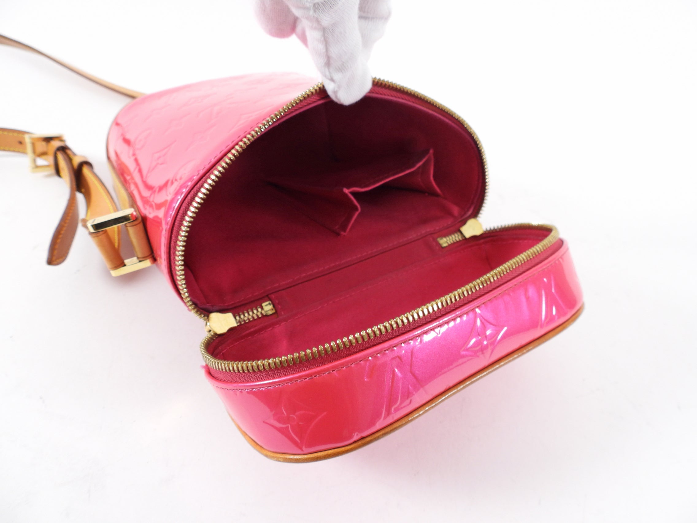 Louis Vuitton Hot Pink Vernis Sullivan Crossbody Bag