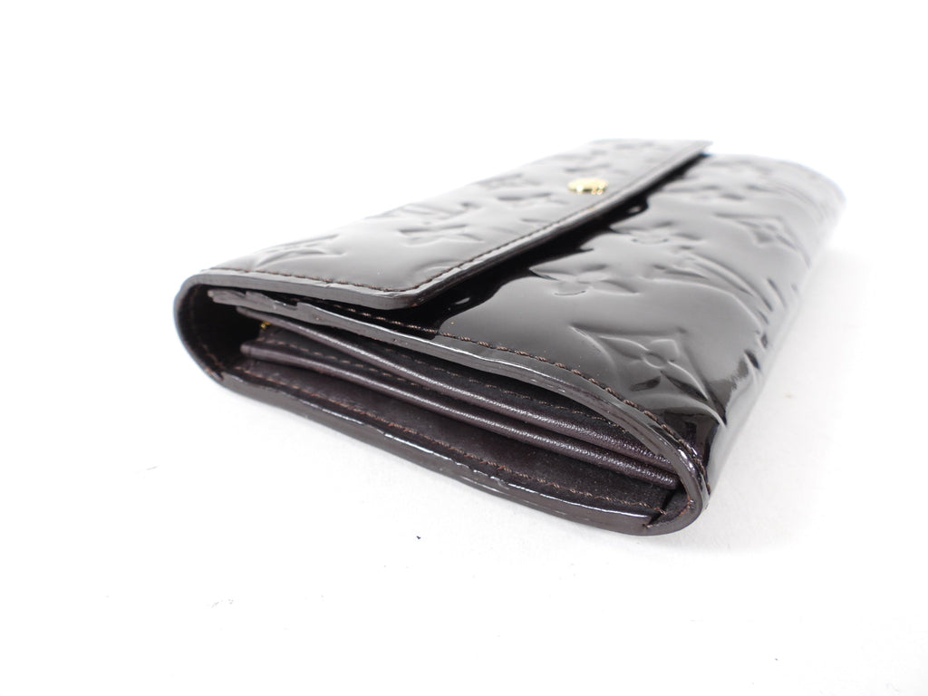 Louis Vuitton Amarante Vernis Sarah Snap Wallet