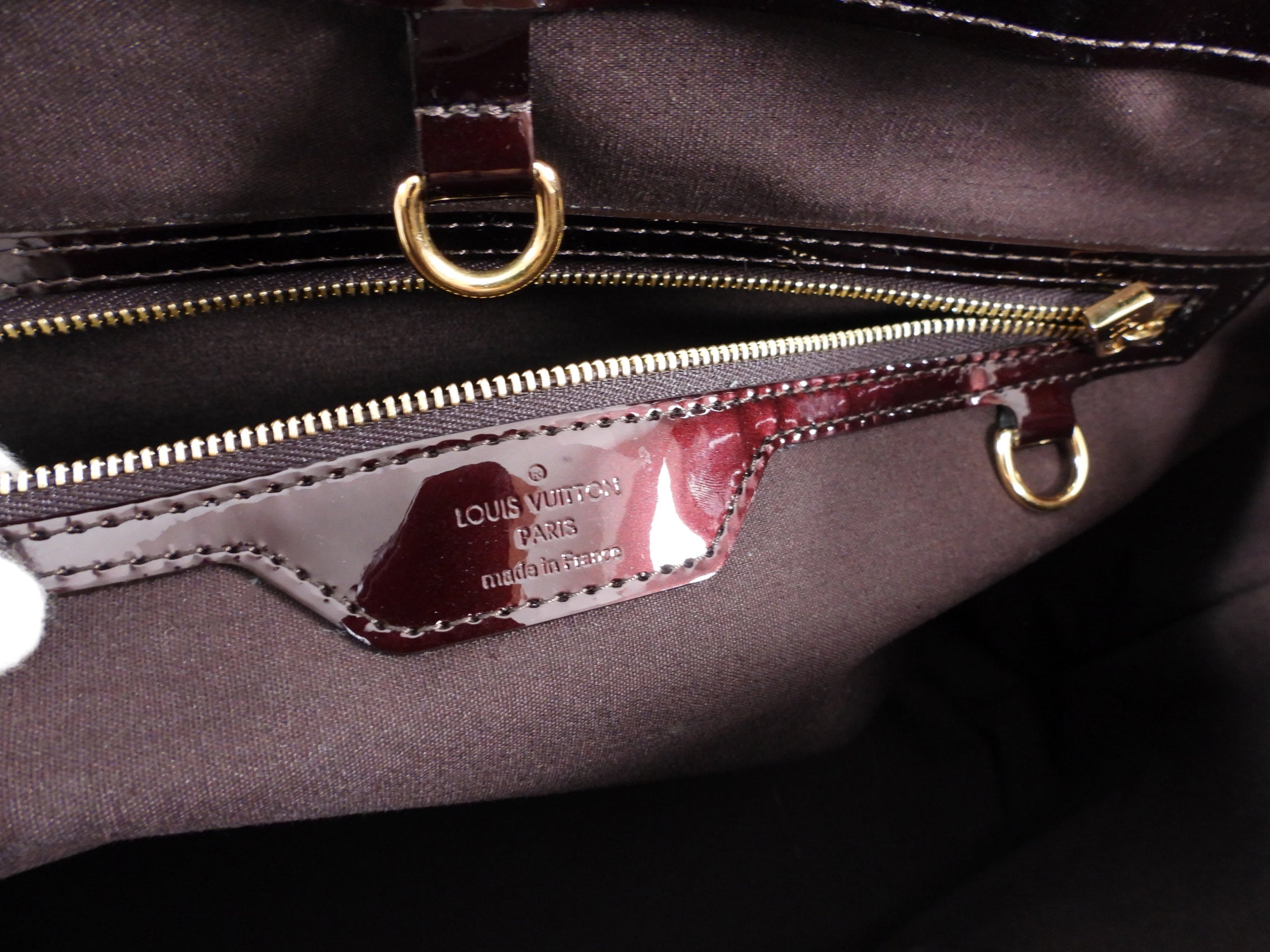 Louis Vuitton Vernis Wilshire MM Tote Bag in Amarante