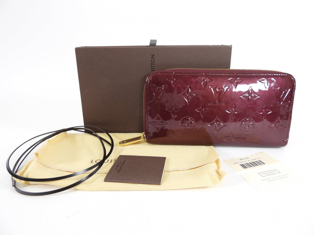 Louis Vuitton Vernis Monogram Zippy Wallet Rouge Fauve