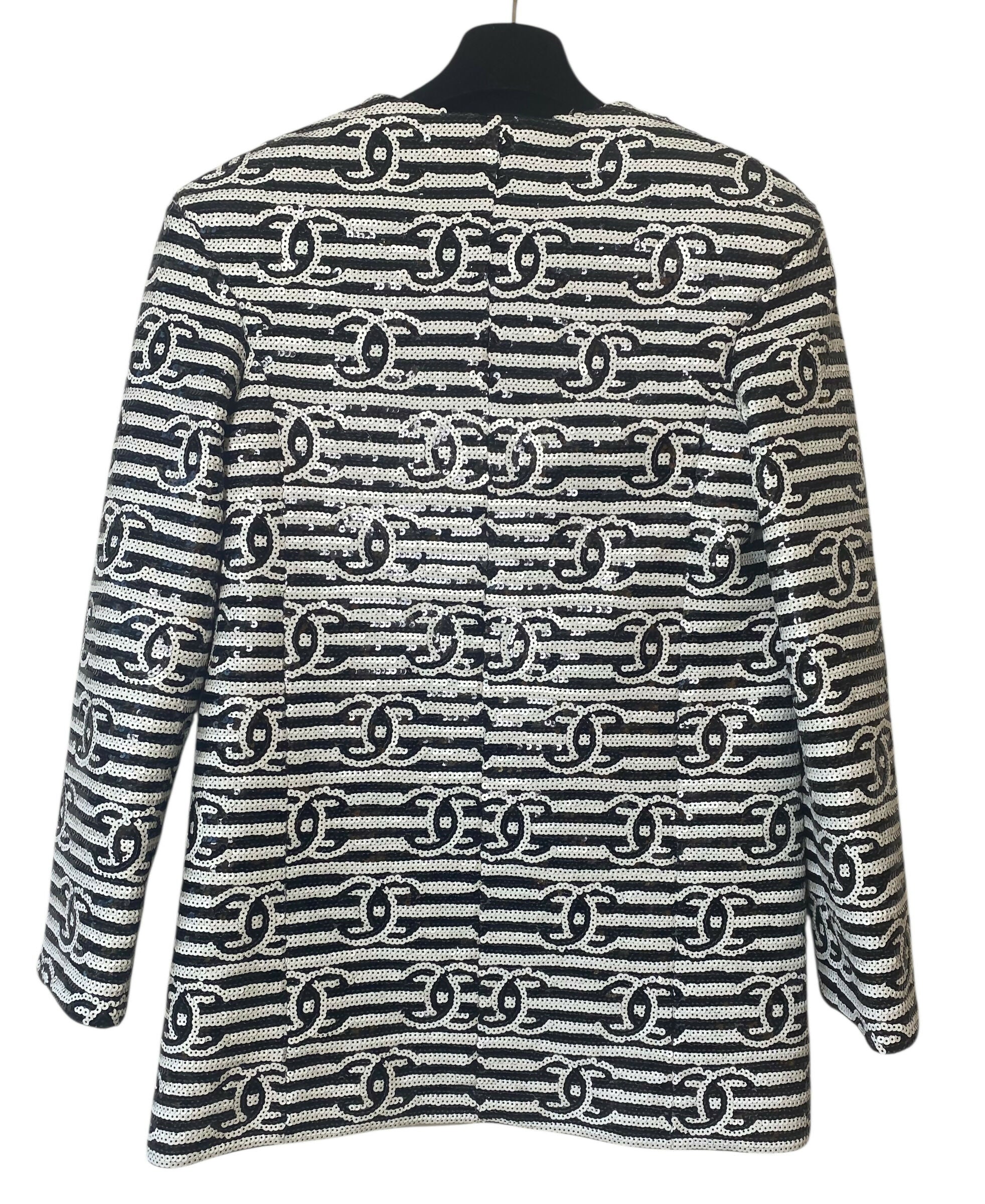 Chanel 22S Runway Sequin CC Logo Black and White Jacket FR 40