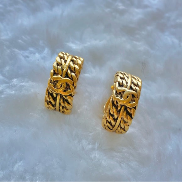 CHANEL vintage gold earrings