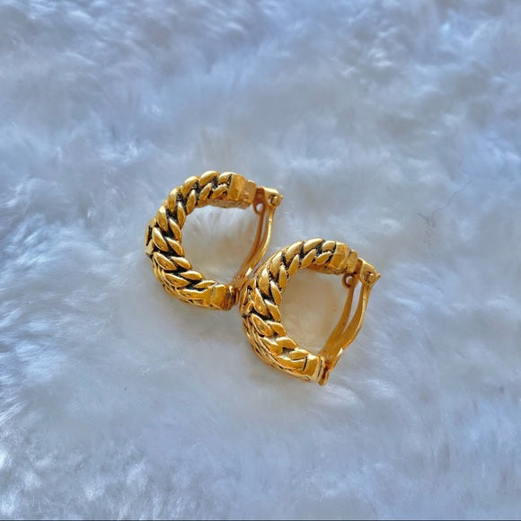 CHANEL vintage gold earrings