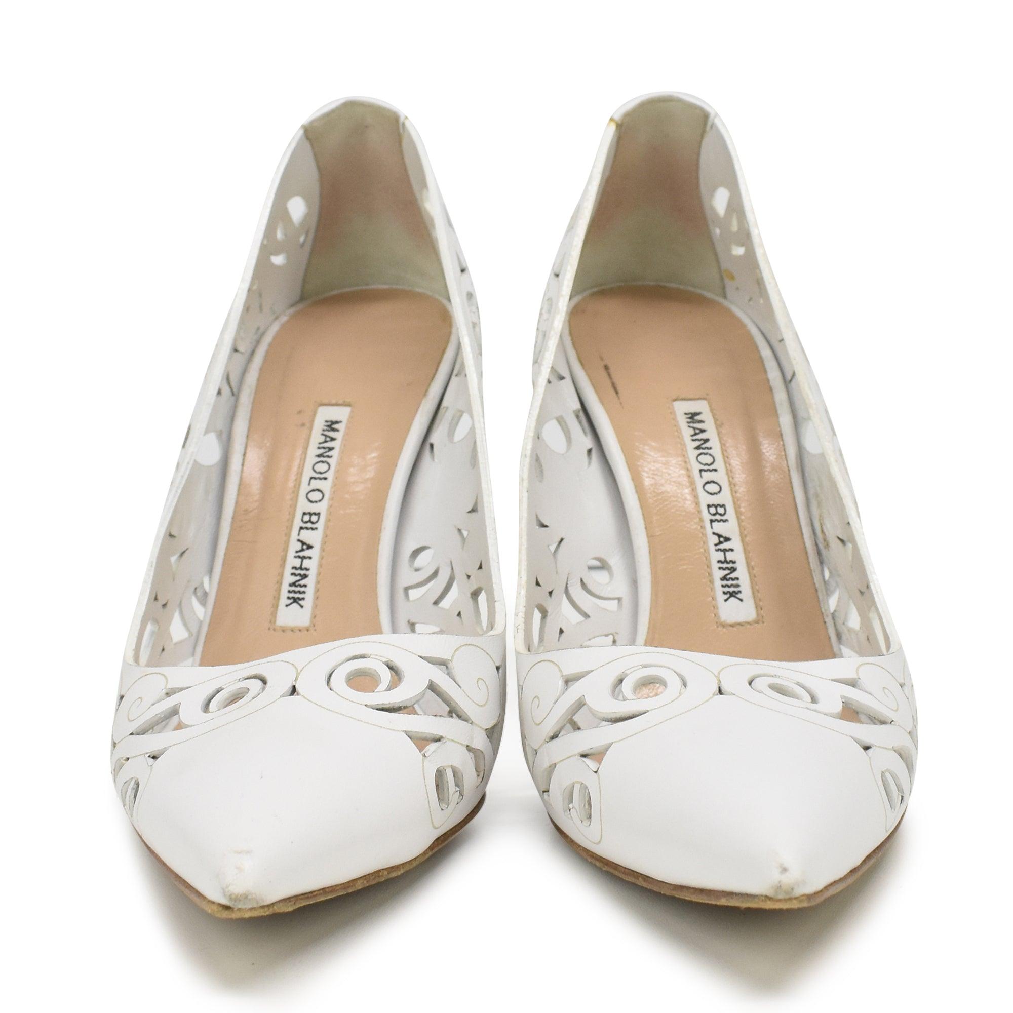 Manolo Blahnik Pointed Toe Heels - Women's 36