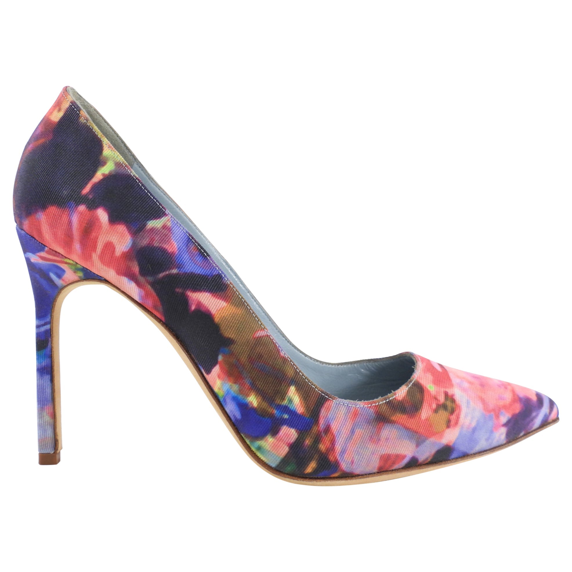 Manolo Blahnik Pink Purple Floral Fabric Pumps - 37