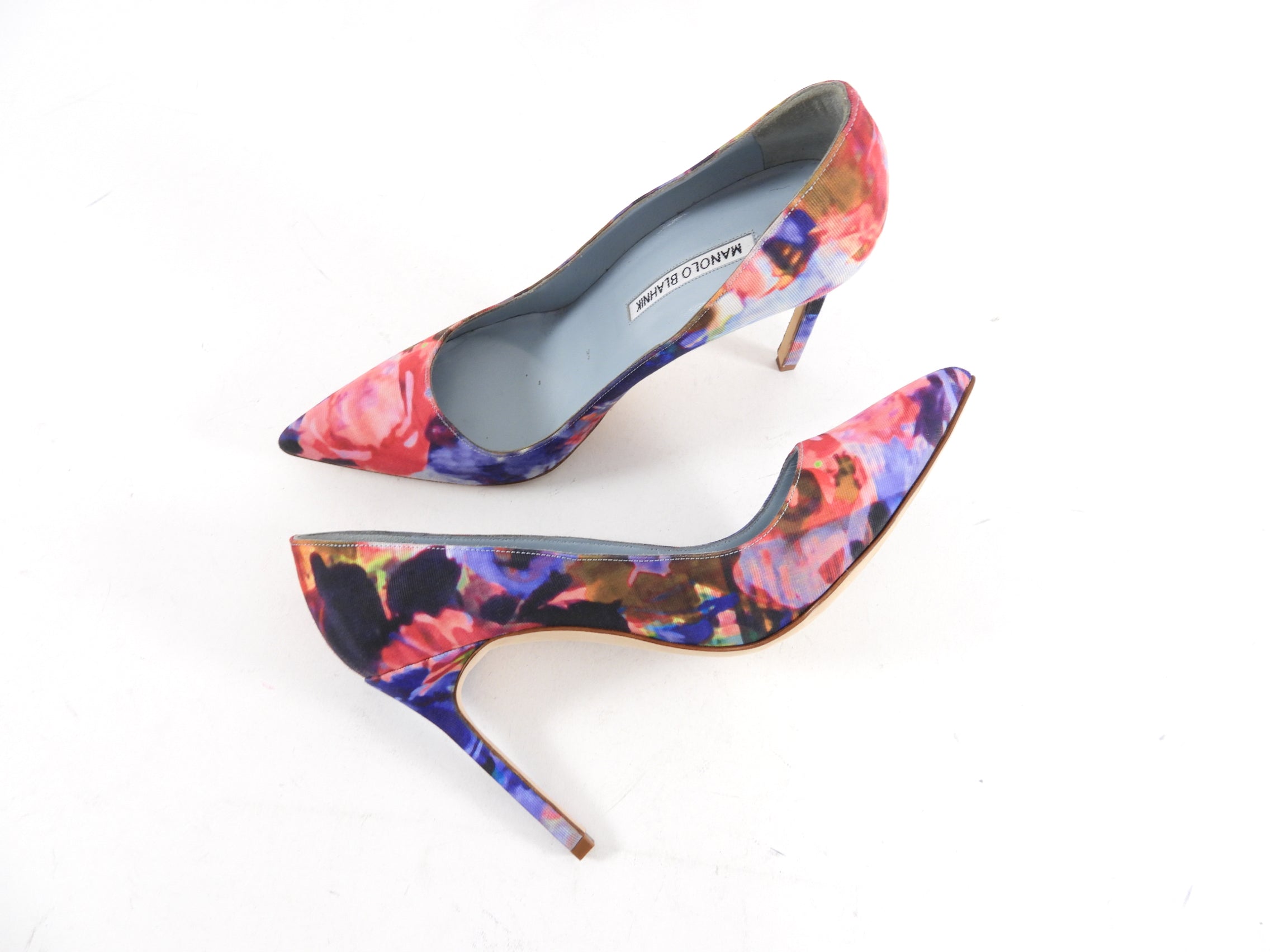 Manolo Blahnik Pink Purple Floral Fabric Pumps - 37