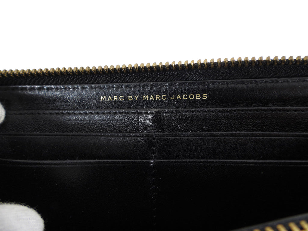 Marc by Marc Jacobs Black Leather Zipper Wallet